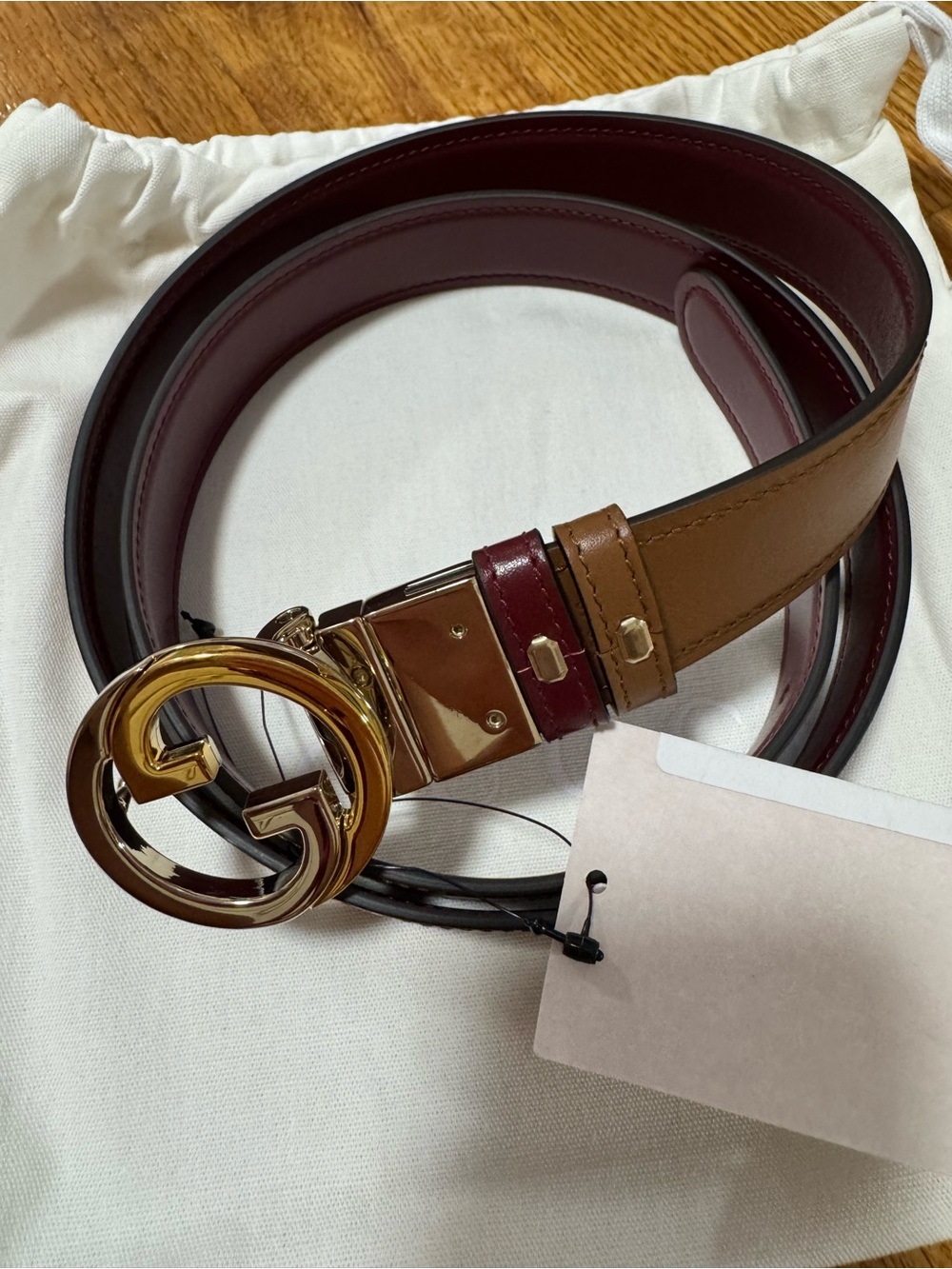 Gucci Blondie Interlocking G Burgundy Leather Belt Gold Buckle Women’s Size 100